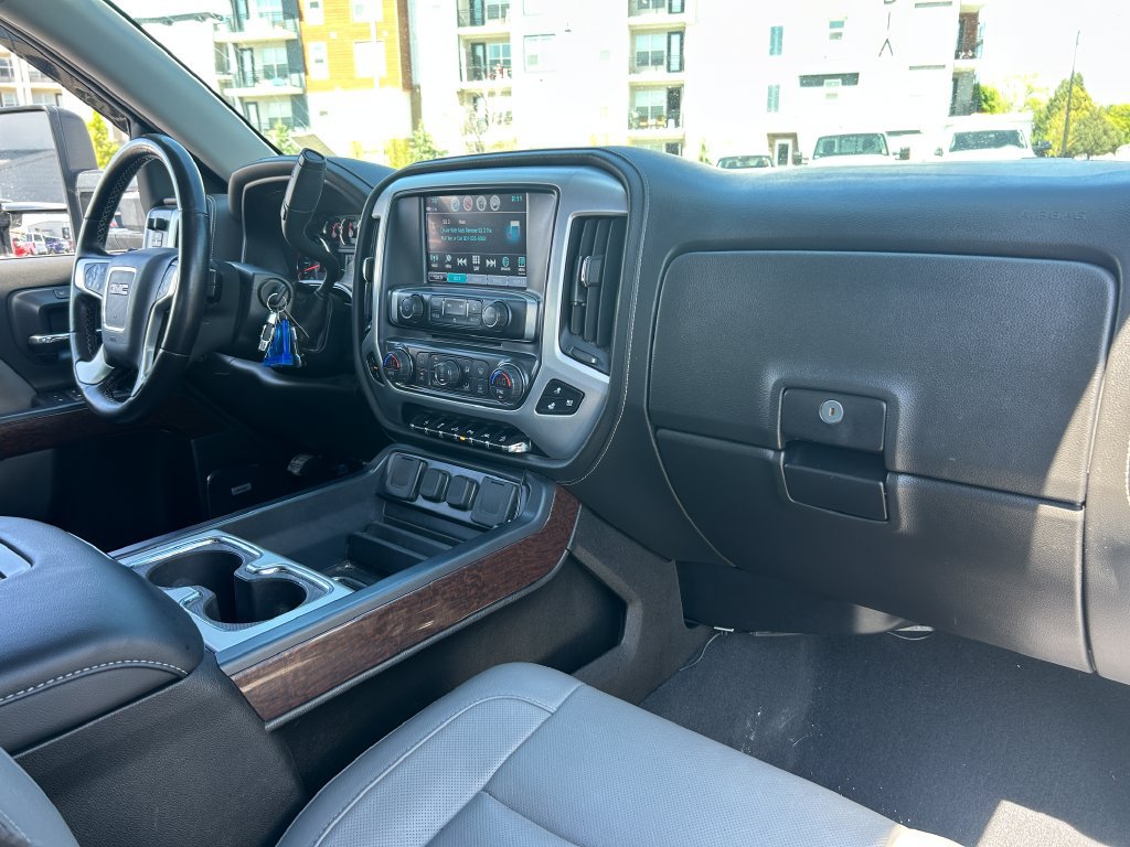 Used 2018 GMC Sierra 1500 SLT AWD/4WD image 31