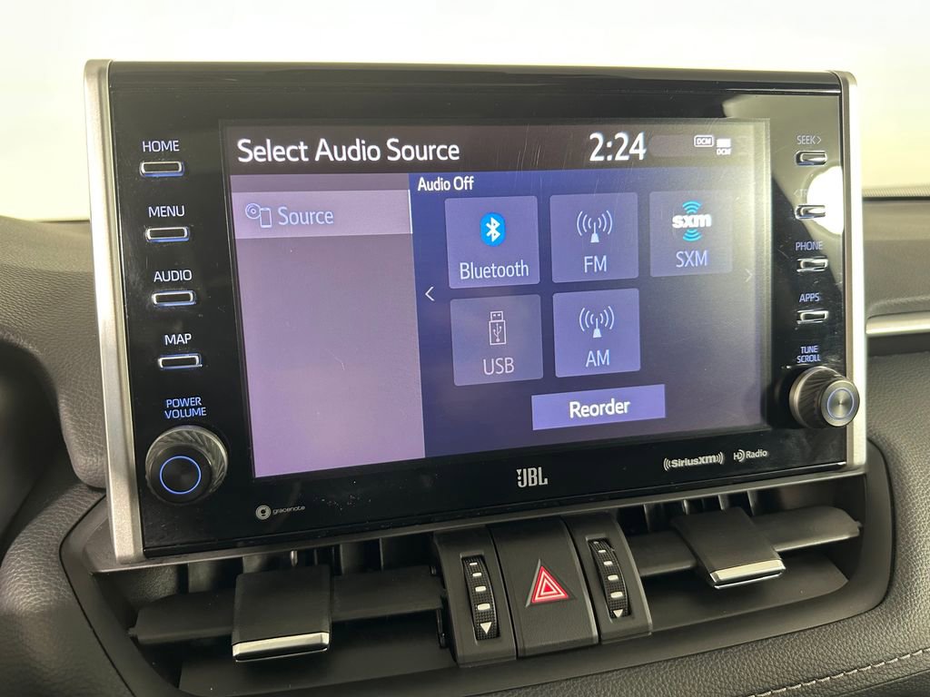 Used 2022 Toyota RAV4 Limited AWD/4WD image 19