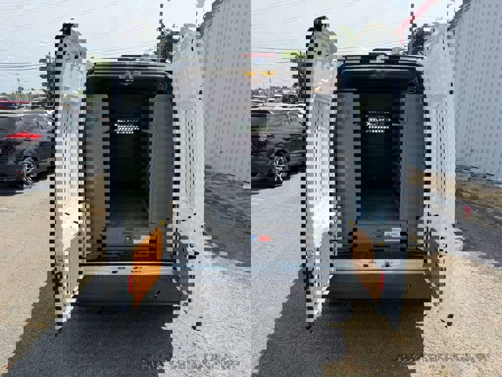 Used 2013 Ford Transit Connect XL FWD image 13