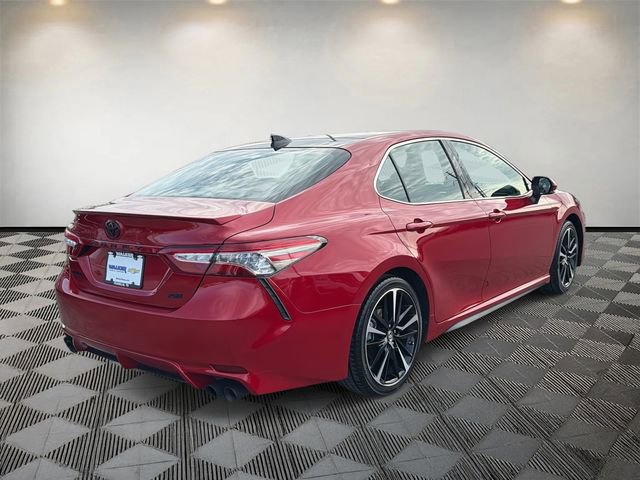Used 2019 Toyota Camry XSE image 5