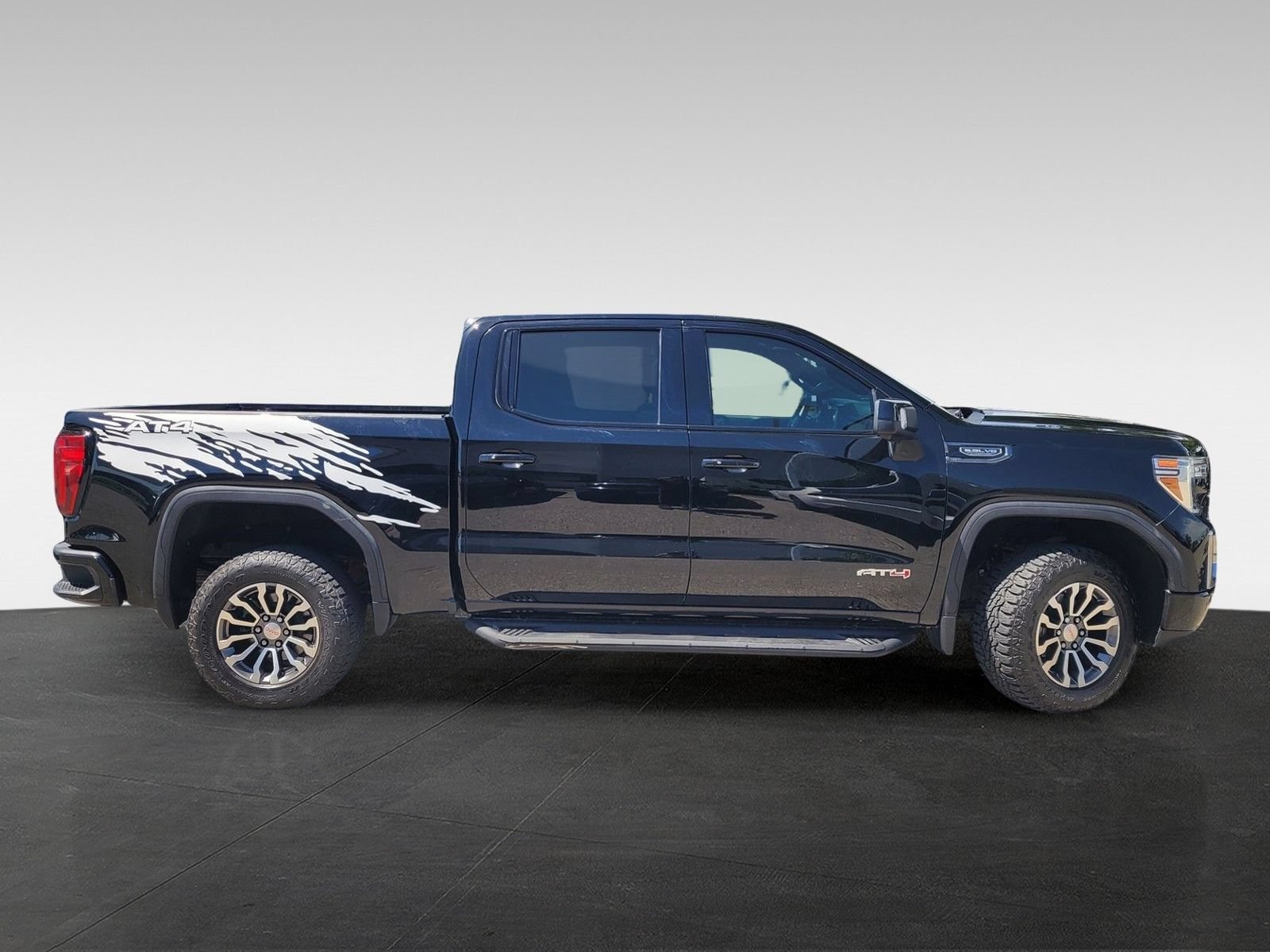 Used 2021 GMC Sierra 1500 AT4 AWD/4WD image 4