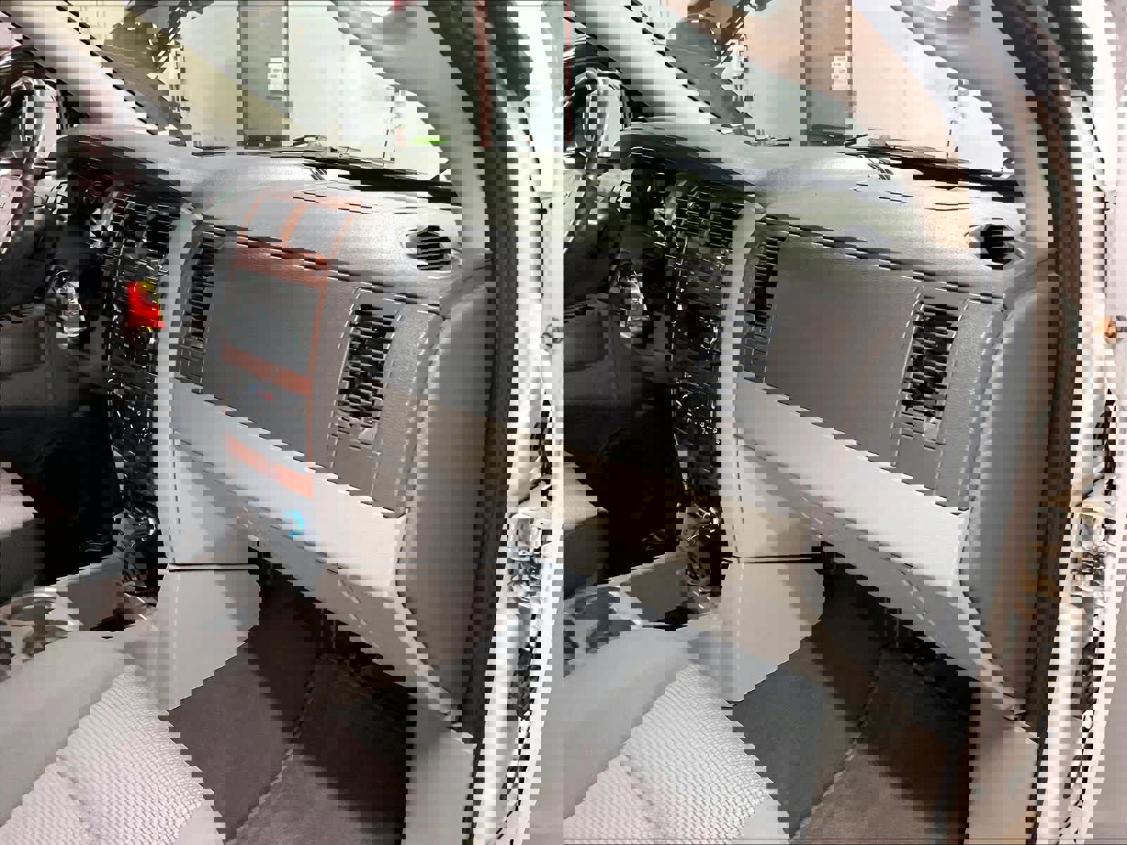 Used 2009 Dodge Durango SLT RWD image 17