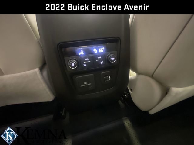 Used 2022 Buick Enclave Avenir w/ Avenir Technology Package image 23
