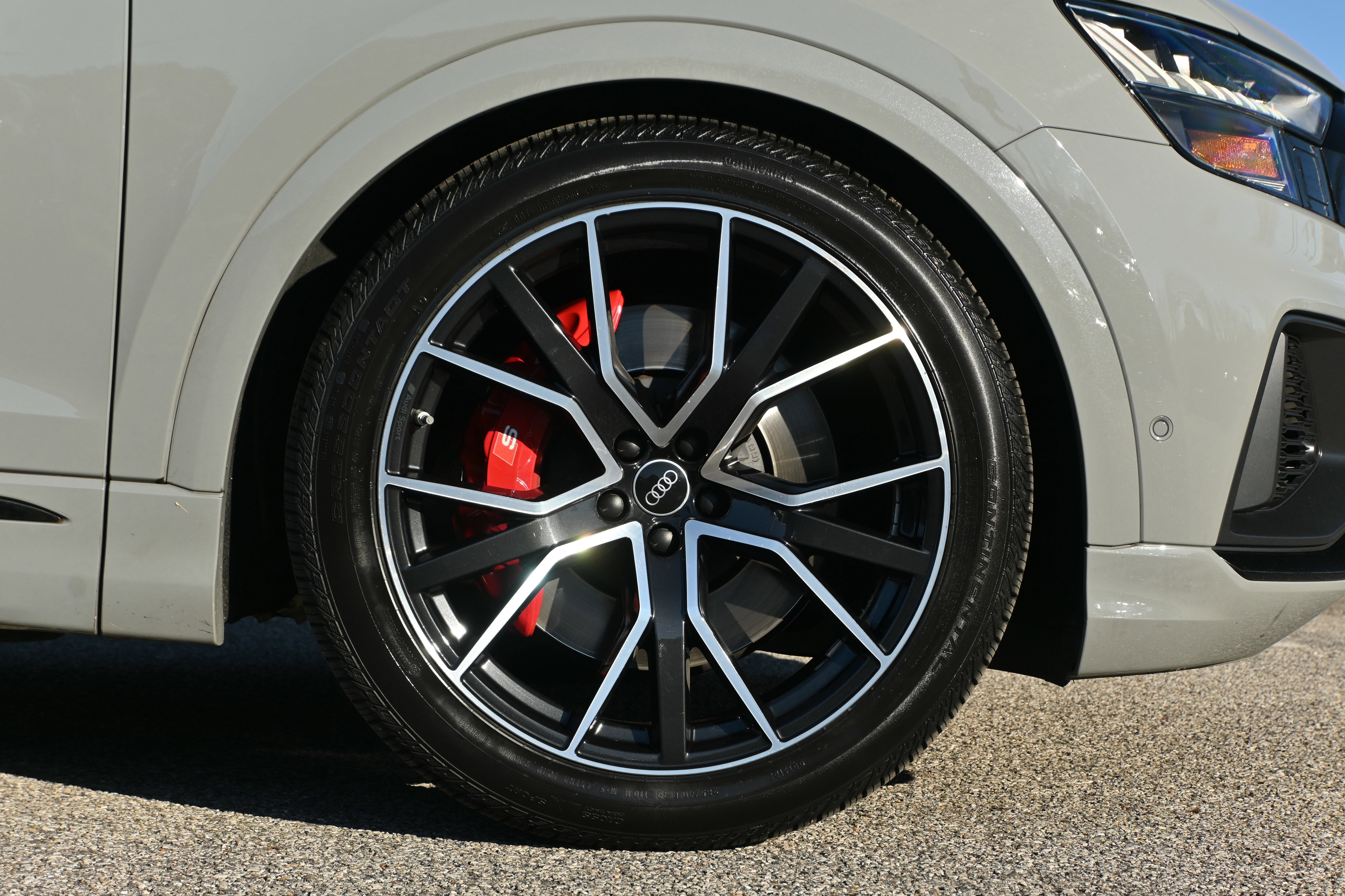 Used 2022 Audi SQ8 Prestige image 22