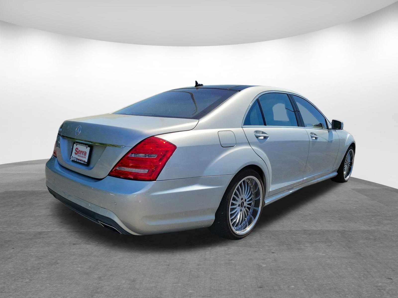 Used 2013 Mercedes-Benz S 550 image 19