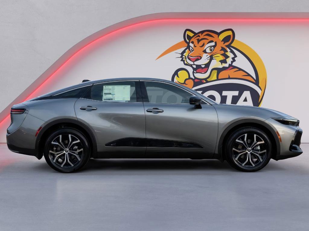 New 2026 Toyota Crown Limited image 4