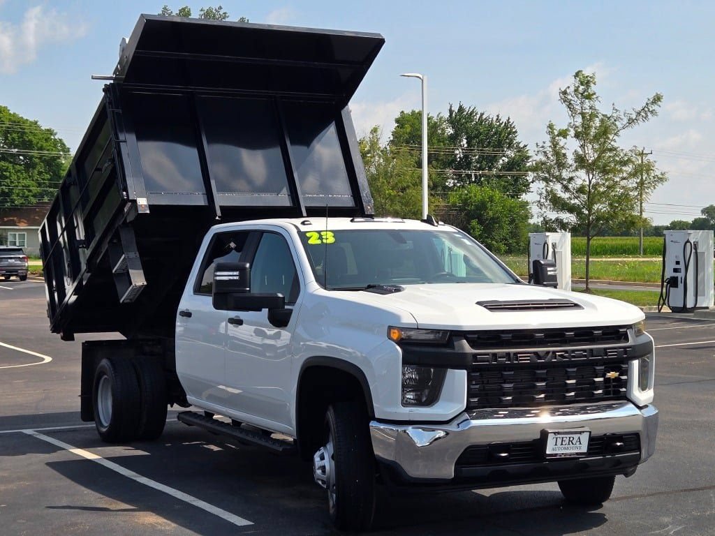 Used 2023 Chevrolet Silverado 3500 W/T w/ WT Convenience Package AWD/4WD image 4