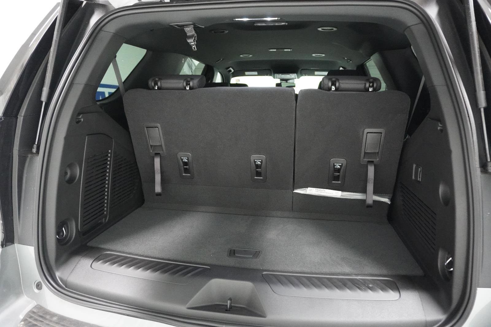 New 2026 Chevrolet Tahoe LS w/ LPO, Chrome Package image 7