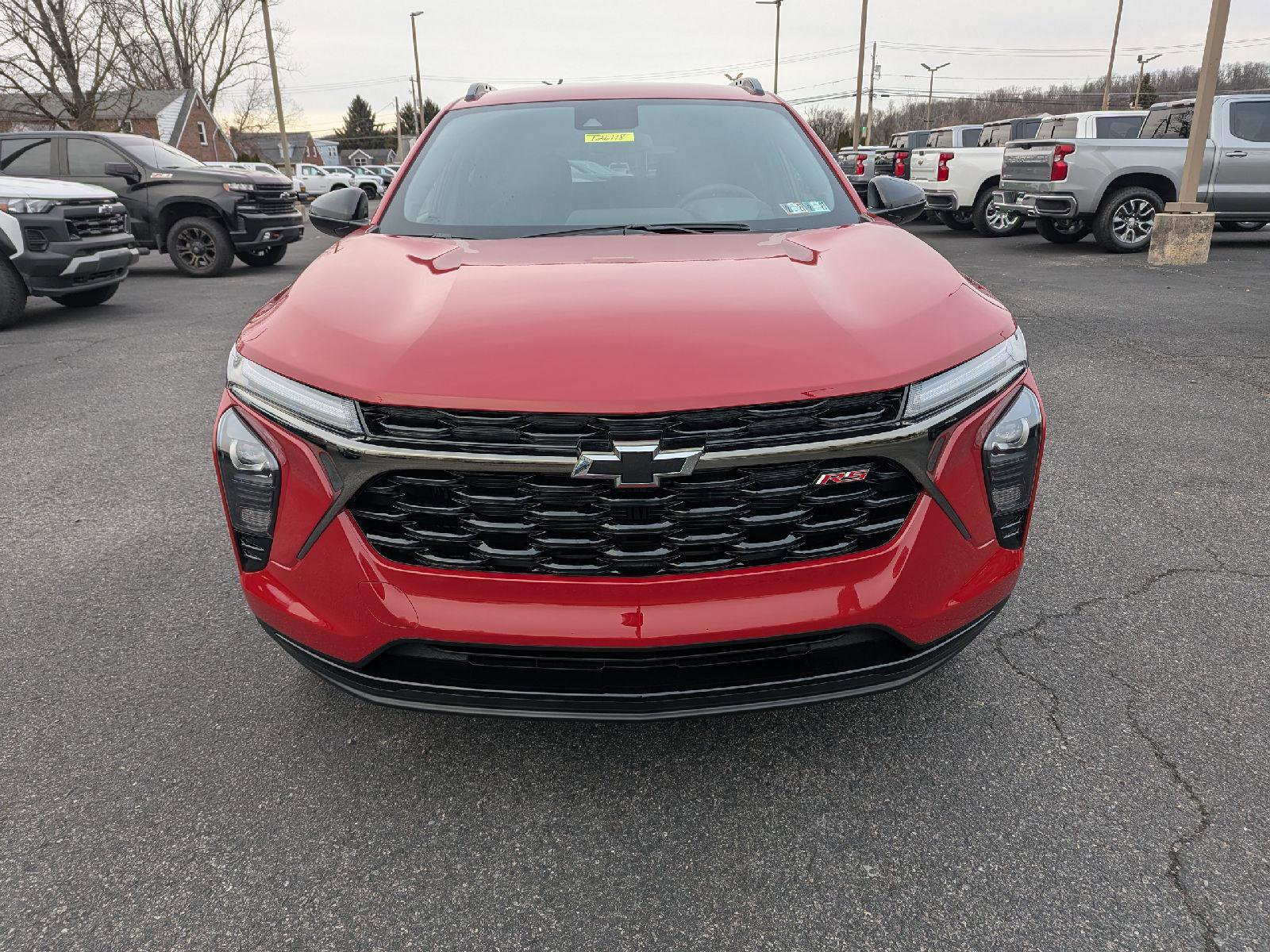 New 2026 Chevrolet Trax RS image 2