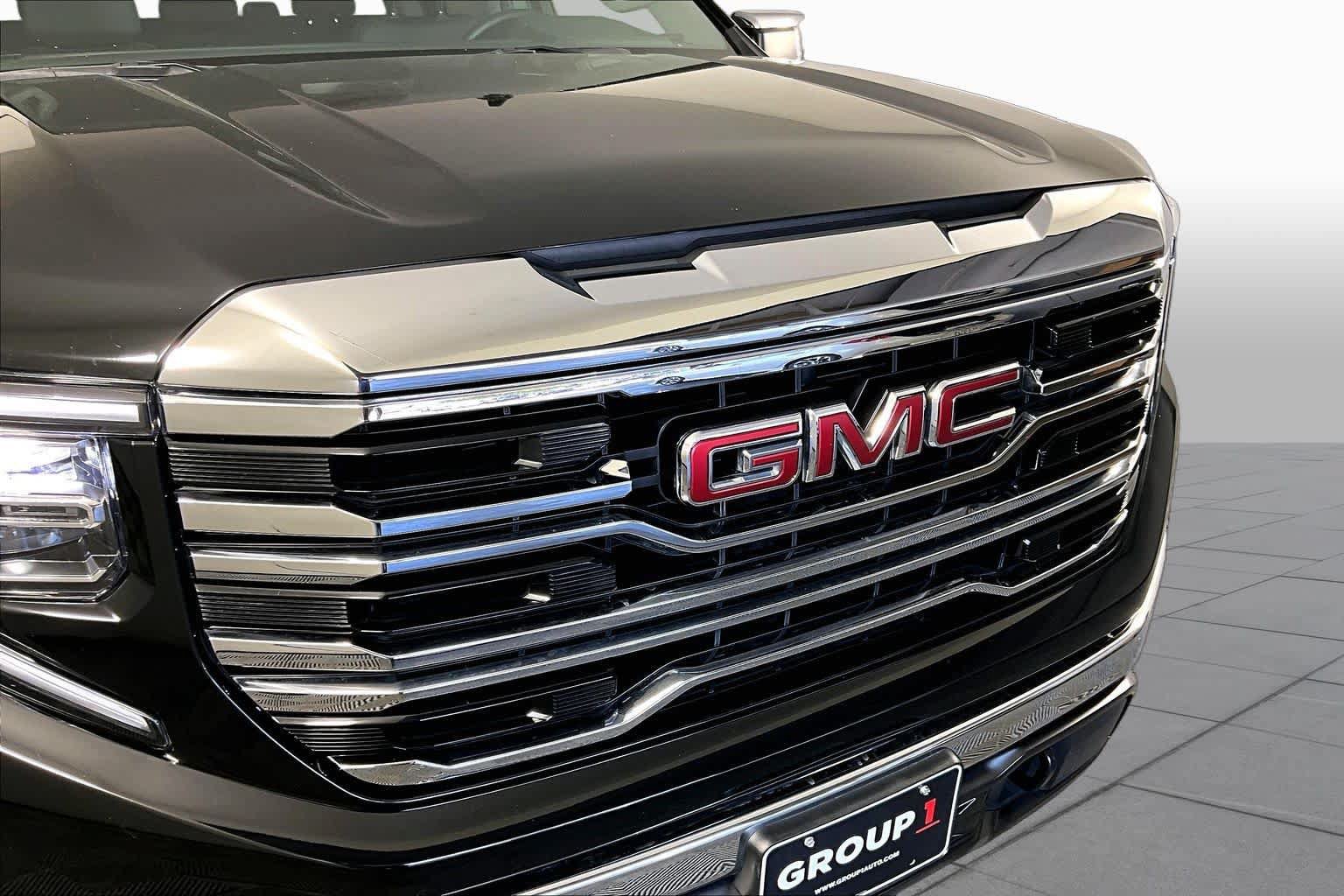 Used 2024 GMC Sierra 1500 SLT RWD image 28