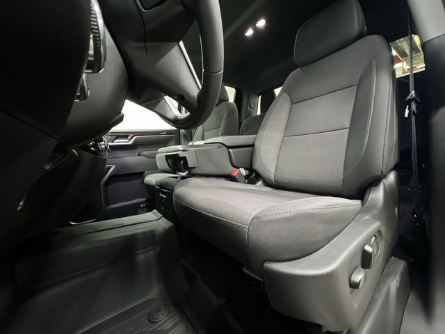 New 2026 GMC Sierra 1500 SLE image 19