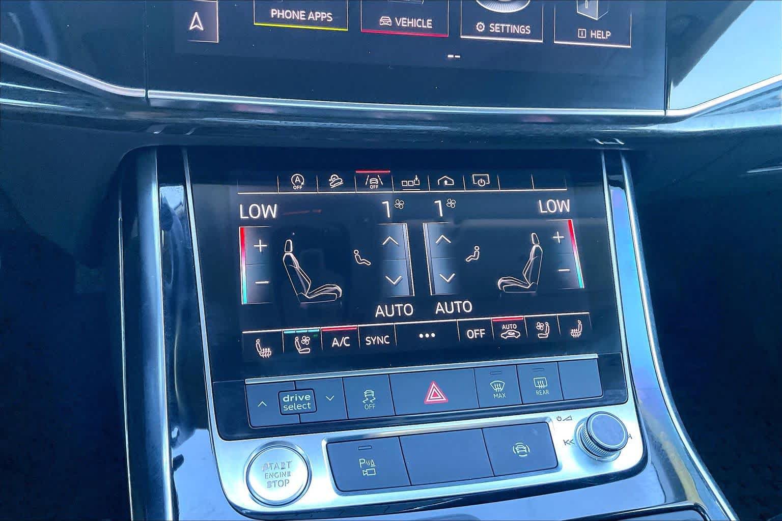 Used 2019 Audi Q8 Premium Plus w/ Premium Plus AWD/4WD image 33