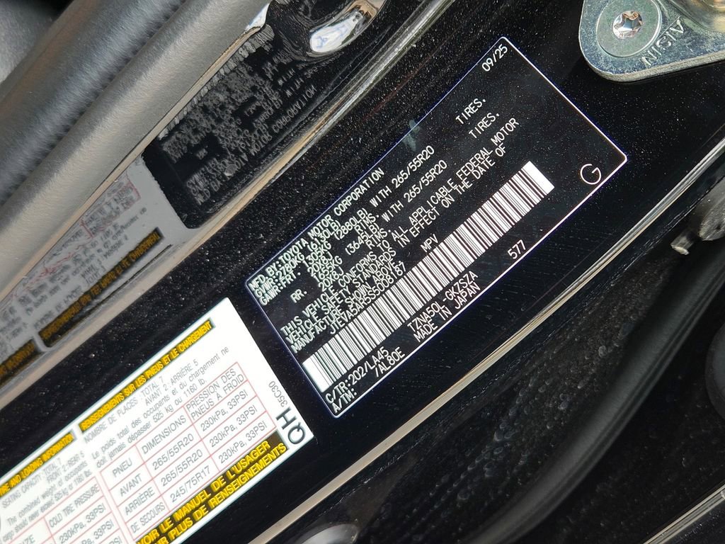 Used 2025 Toyota 4Runner Limited RWD image 17