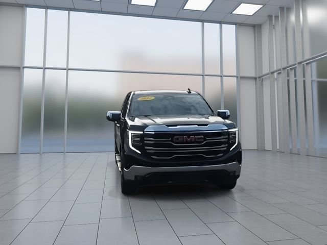 Used 2022 GMC Sierra 1500 SLT w/ SLT Convenience Package image 3
