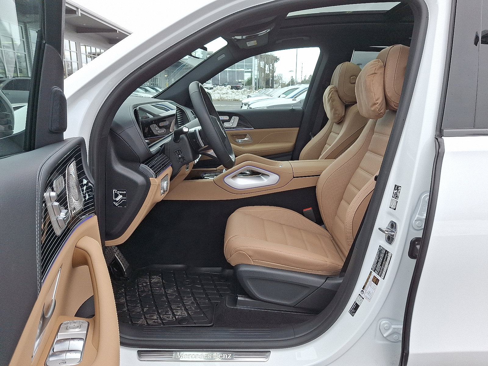 Certified 2026 Mercedes-Benz GLS 580 4MATIC image 15