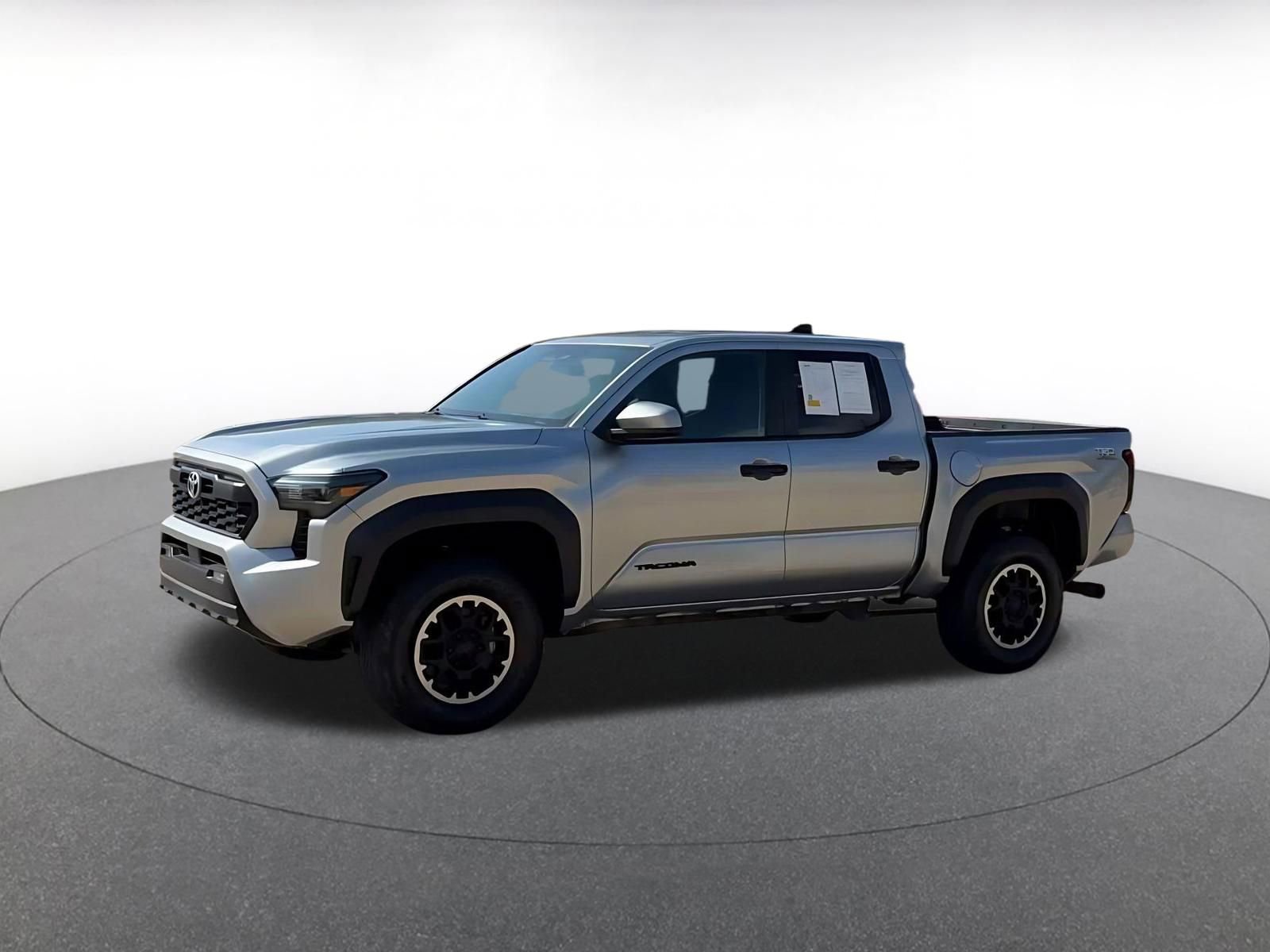 Used 2024 Toyota Tacoma TRD Off-Road AWD/4WD image 8