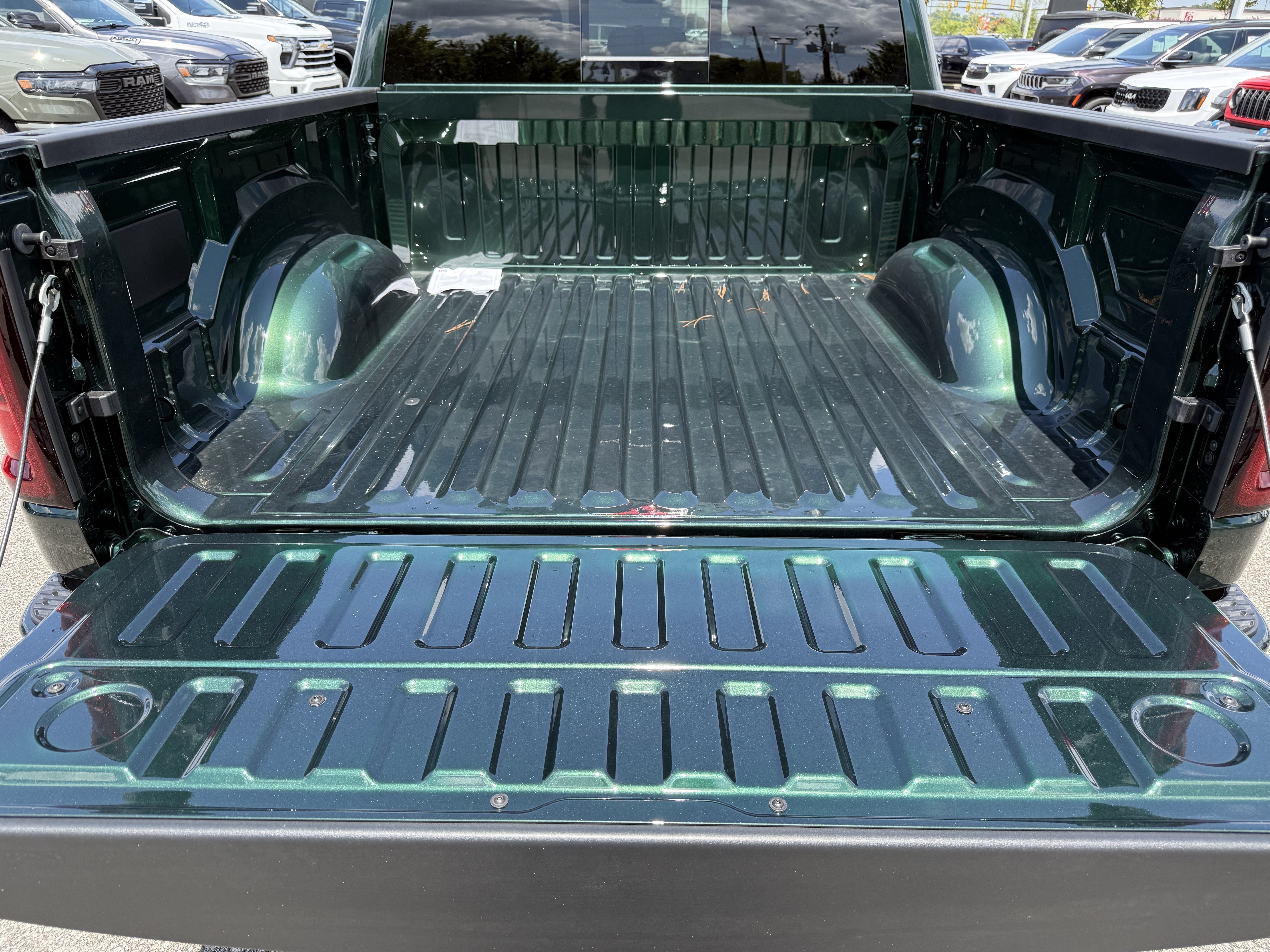 New 2026 RAM 1500 Big Horn w/ Night Edition AWD/4WD image 31