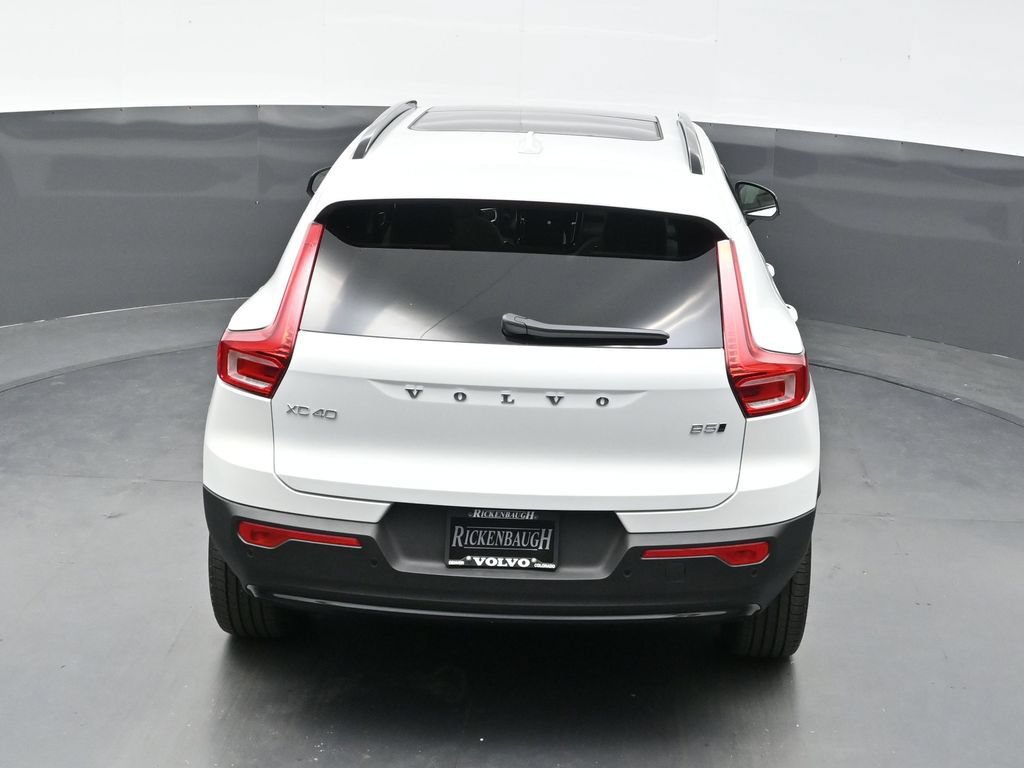 New 2026 Volvo XC40 B5 Plus w/ Climate Package AWD/4WD image 34