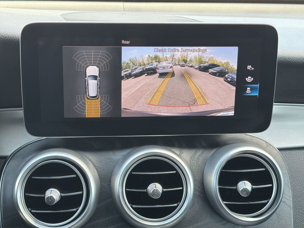 Used 2021 Mercedes-Benz GLC 300 4MATIC image 24