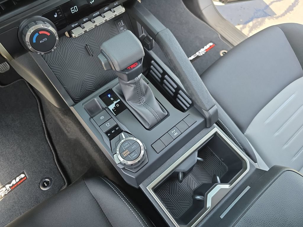 Used 2025 Toyota Tacoma TRD Off-Road AWD/4WD image 28