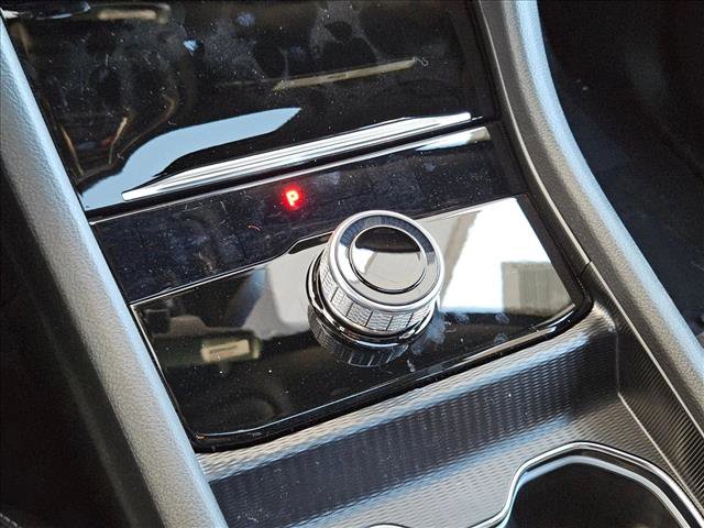 New 2025 Jeep Grand Cherokee Laredo X w/ Luxury Tech Group I image 13