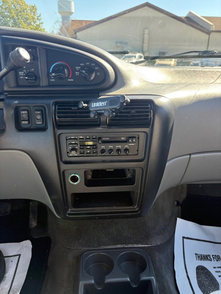 Used 1994 Ford Aerostar Extended Wagon image 16