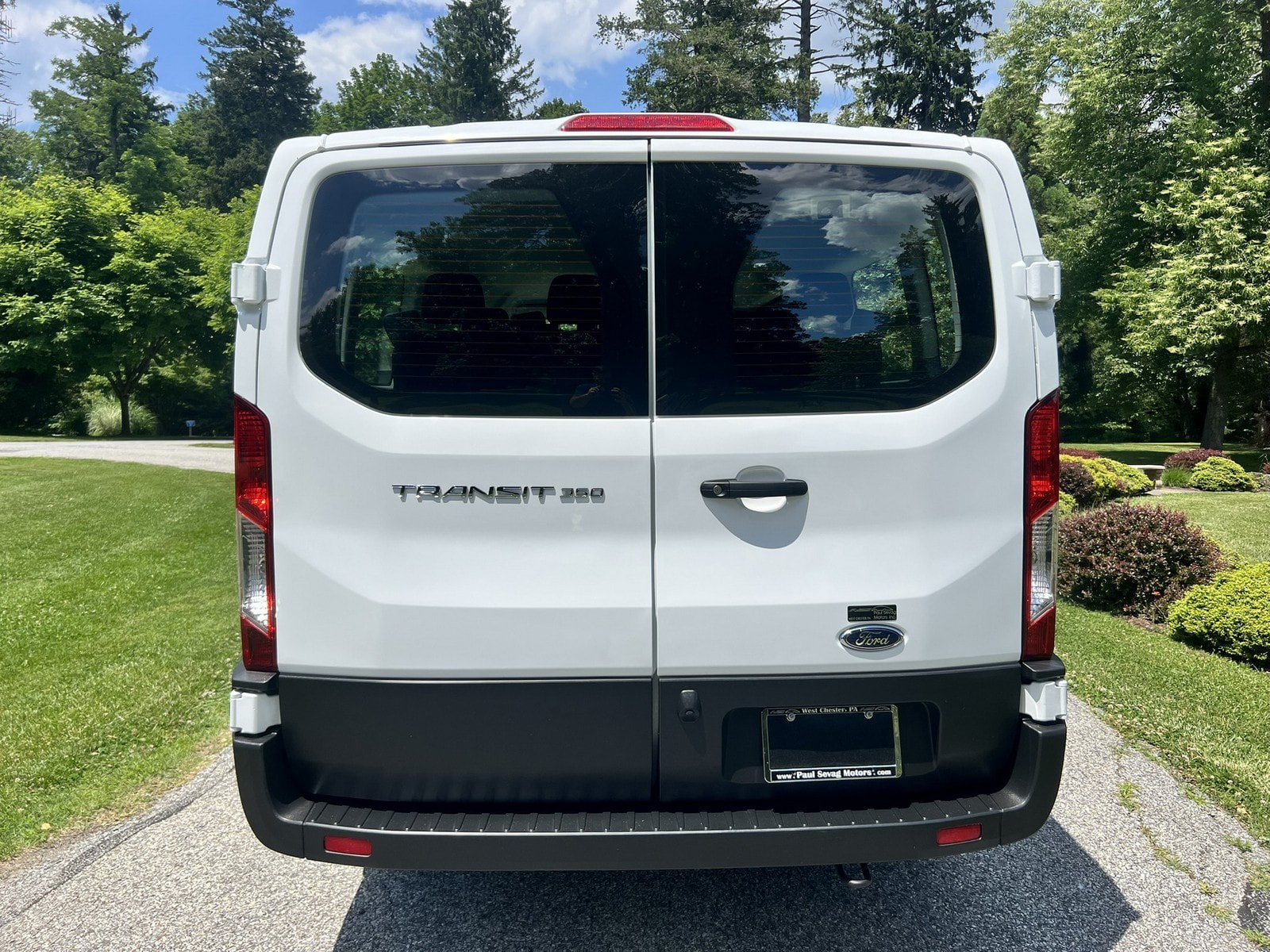Used 2024 Ford Transit 350 XL RWD image 9