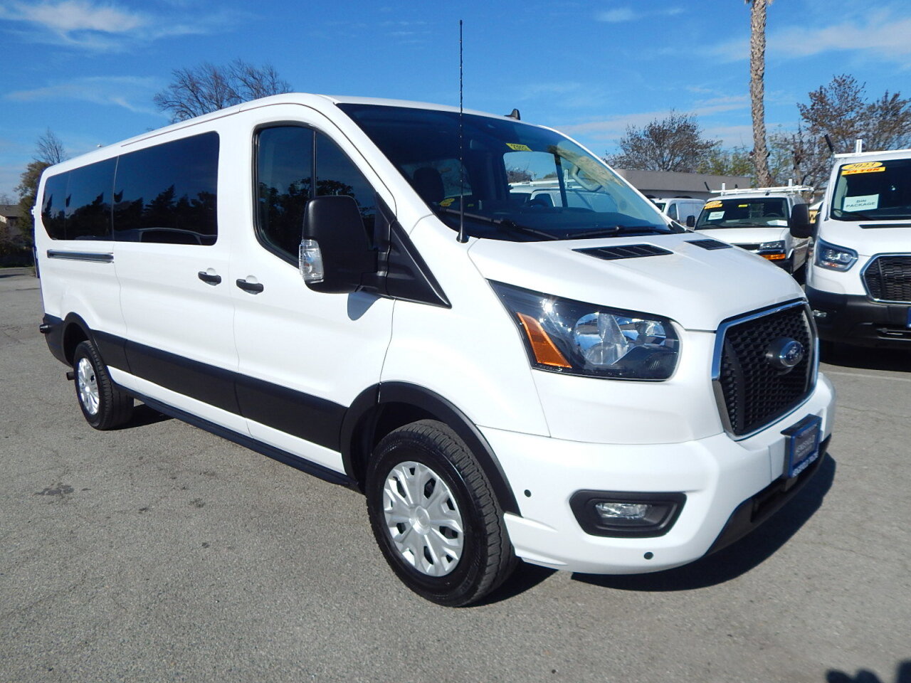 Used 2024 Ford Transit 350 XLT image 10