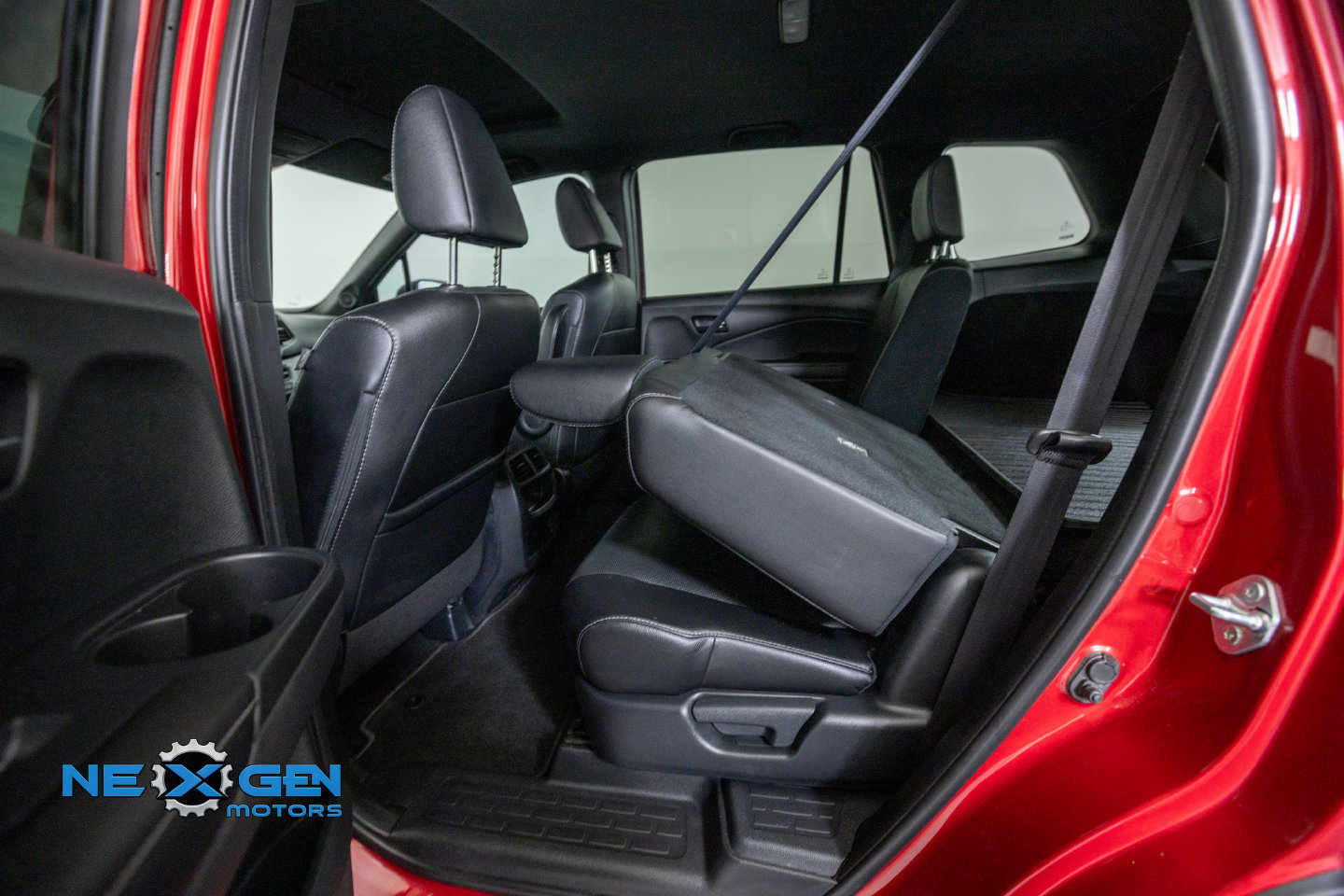 Used 2022 Honda Passport EX-L image 27