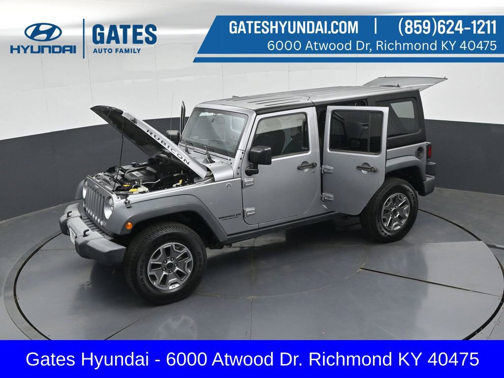 Used 2015 Jeep Wrangler Unlimited Rubicon w/ Max Tow Package AWD/4WD image 44