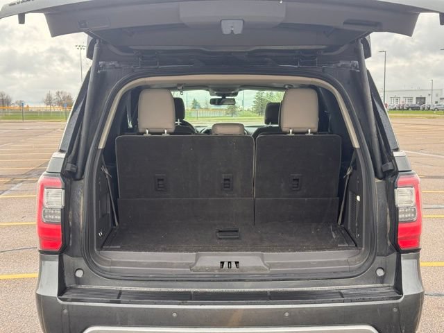 Used 2019 Ford Expedition Limited w/ Equipment Group 302A AWD/4WD image 37