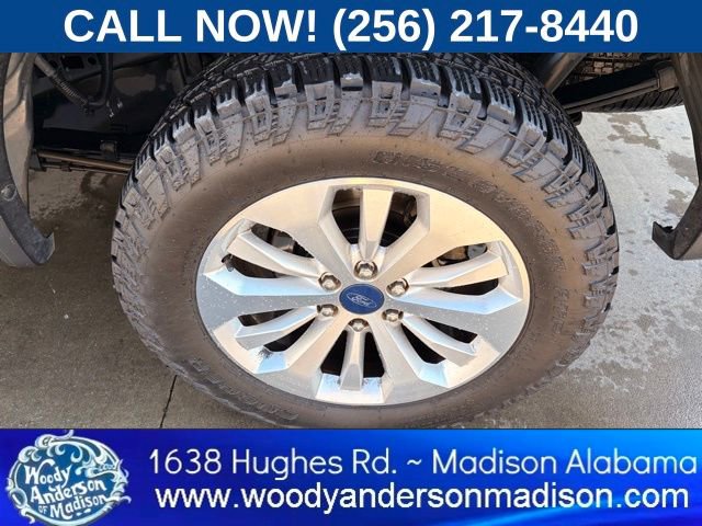 Used 2015 Ford F150 Lariat w/ Equipment Group 501A Mid image 7