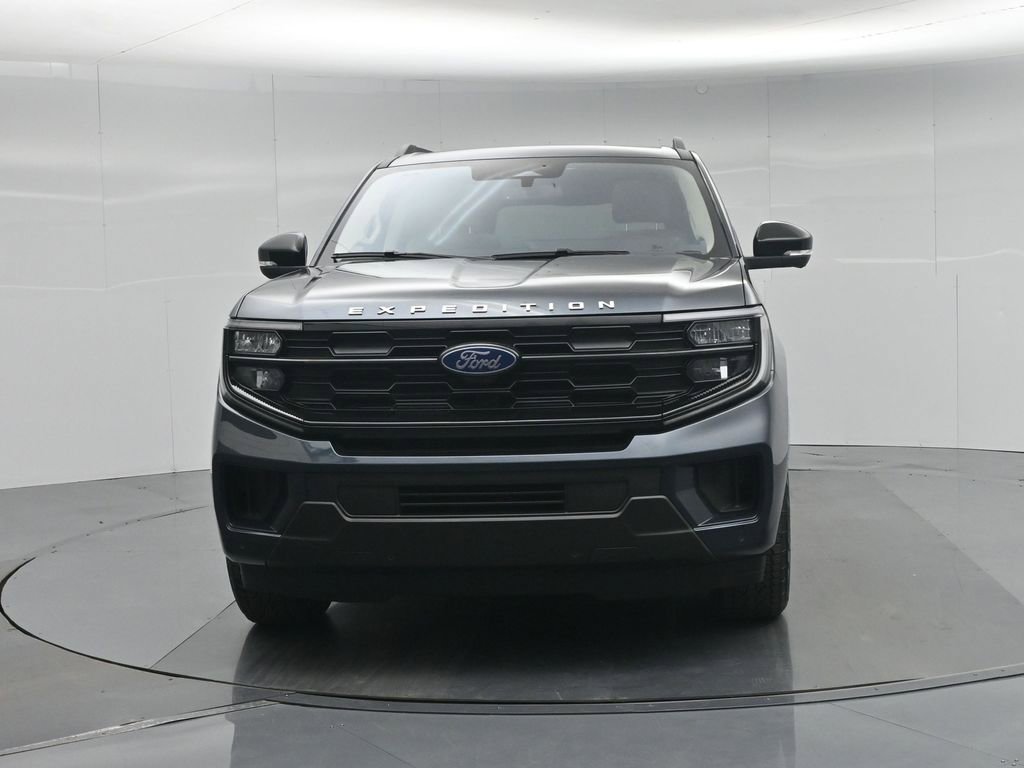 Used 2025 Ford Expedition Max Active AWD/4WD image 28