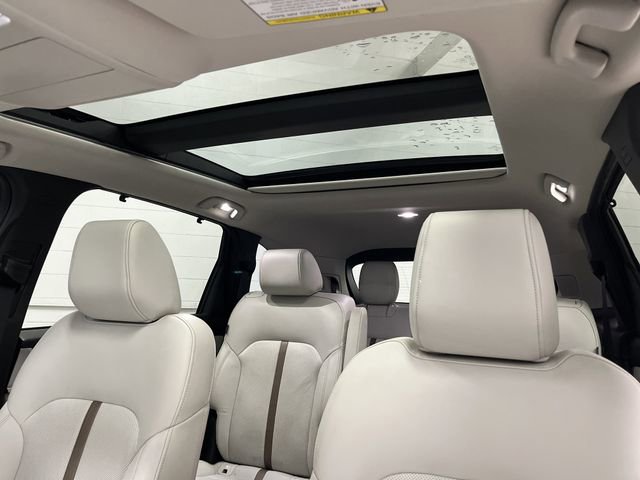 Used 2024 MAZDA CX-90 Plug-In Hybrid w/ Premium Plus image 7