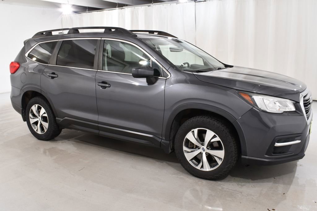 Used 2019 Subaru Ascent Premium AWD/4WD image 5