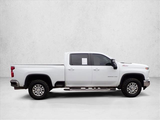 Used 2024 Chevrolet Silverado 2500 LT image 4