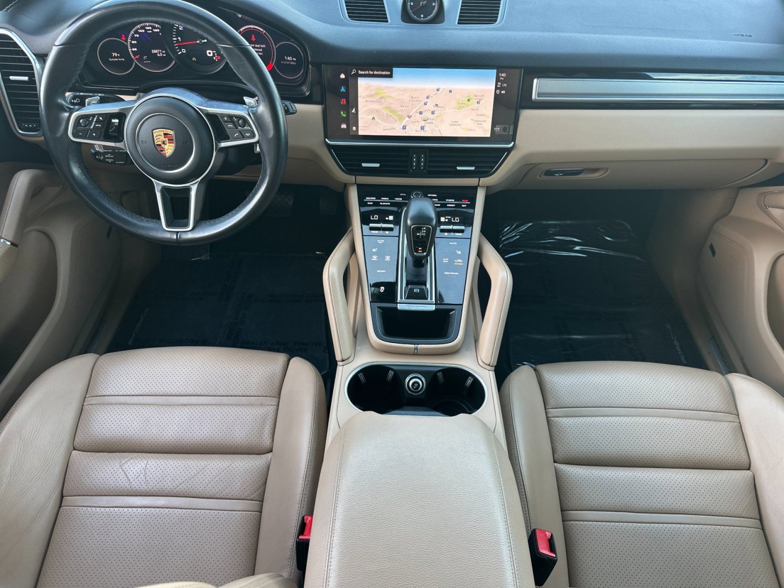 Used 2022 Porsche Cayenne Platinum Edition image 6