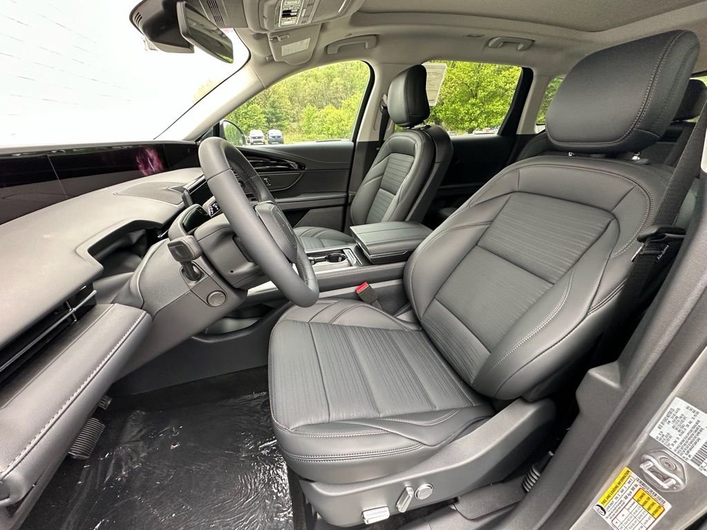 New 2026 Lincoln Nautilus Reserve w/ Jet Appearance Package AWD/4WD image 18