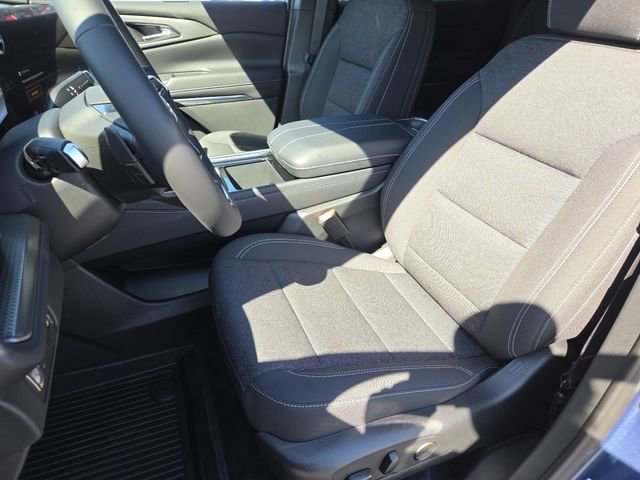 New 2026 Chevrolet Traverse LT w/ Driver Confidence Package image 32