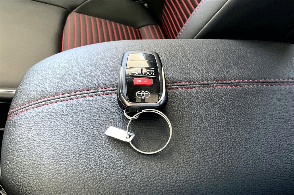 Certified 2025 Toyota RAV4 XSE image 35