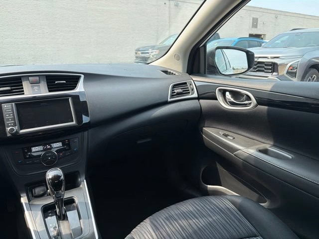 Used 2019 Nissan Sentra SV FWD image 23