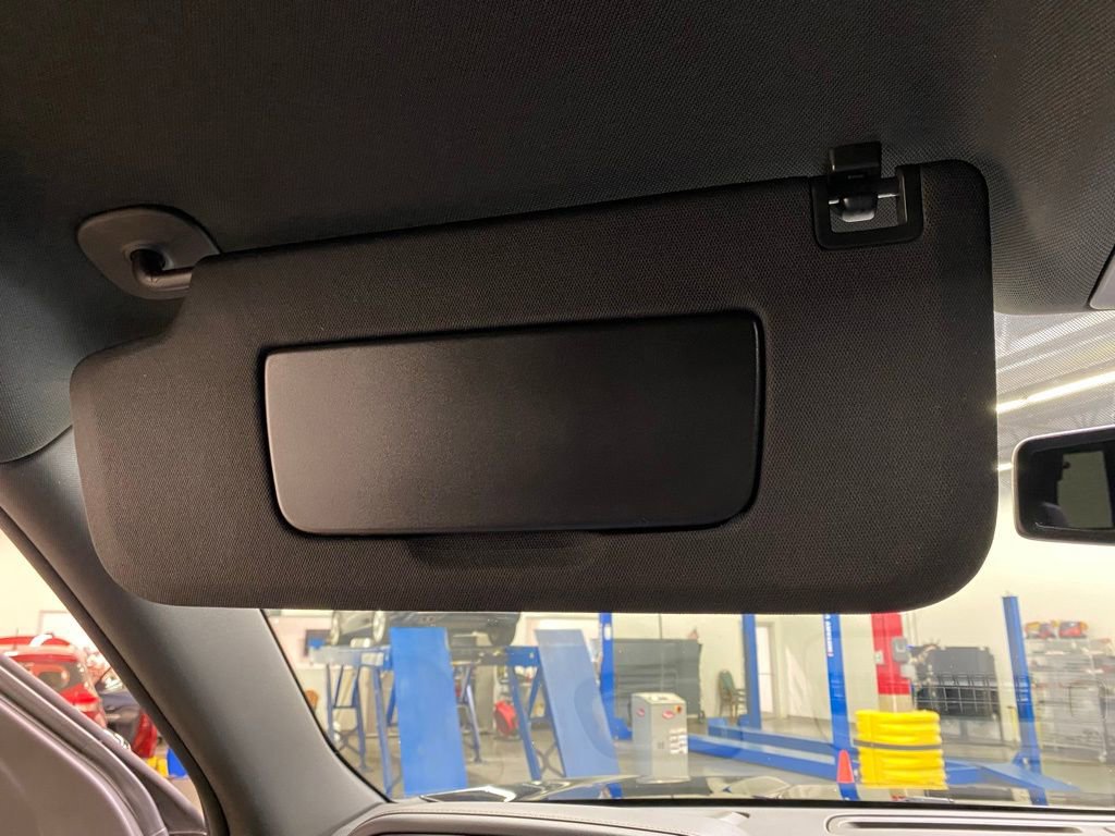 Used 2021 GMC Yukon SLT image 28