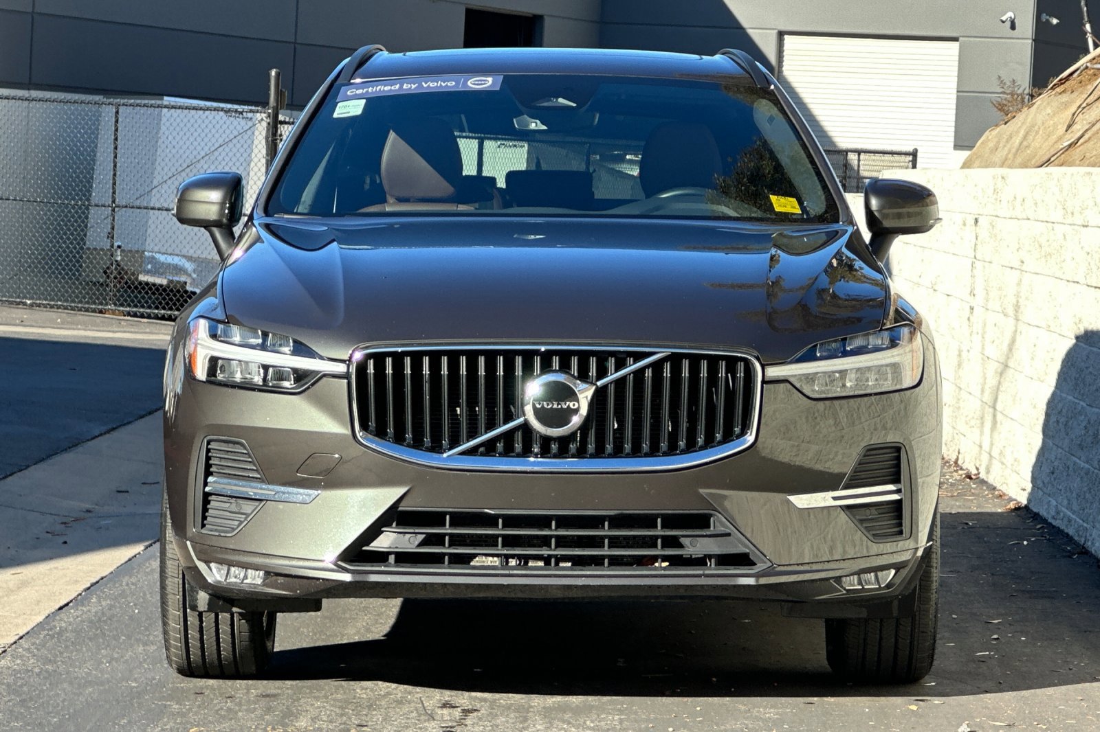 Certified 2022 Volvo XC60 B5 Momentum image 10
