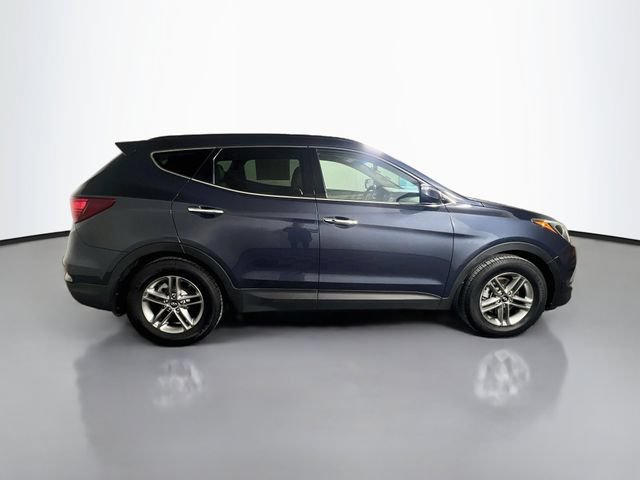 Used 2018 Hyundai Santa Fe Sport w/ 2.4L Value Package 02 FWD image 9