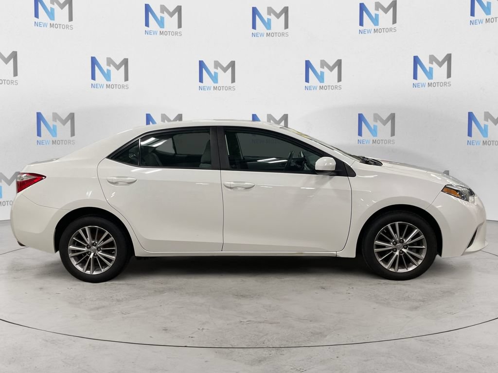Used 2014 Toyota Corolla LE FWD image 6