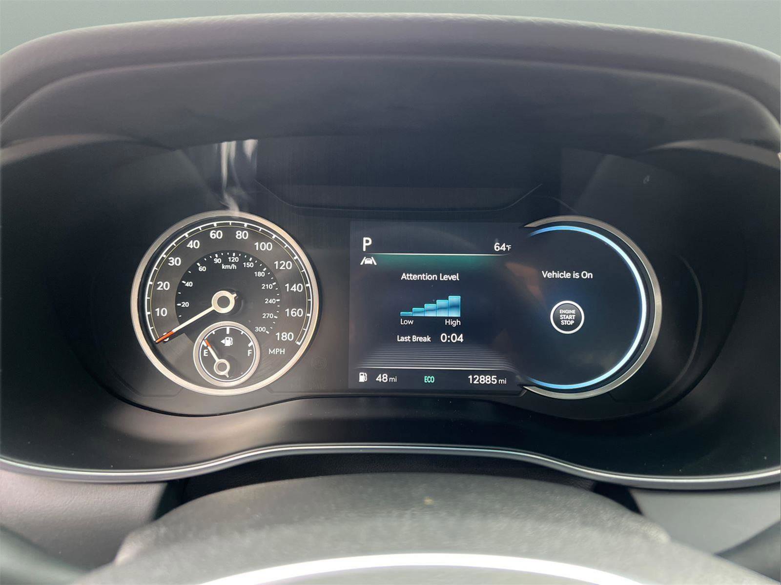 Used 2022 Genesis G70 3.3T image 27