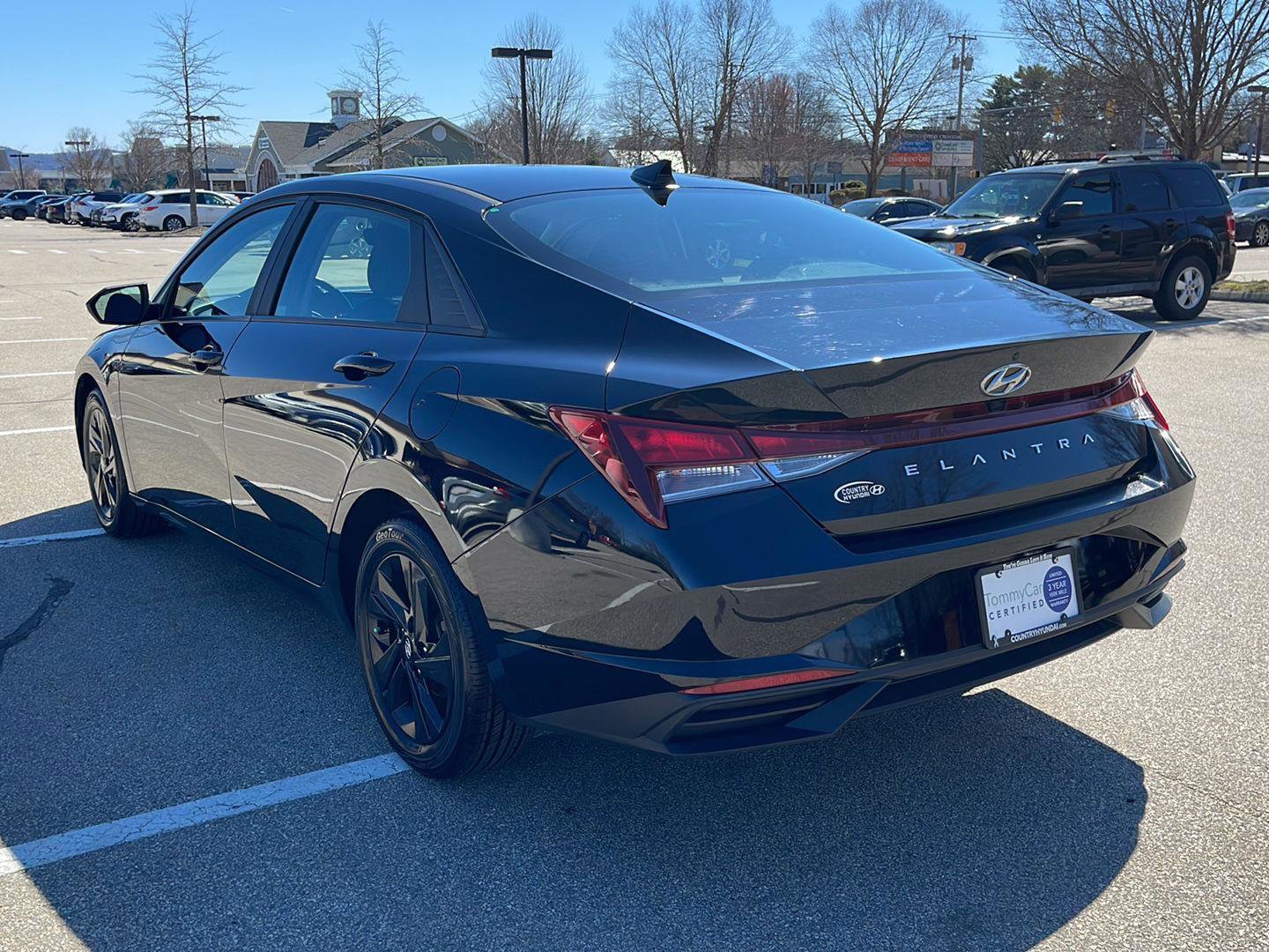 Used 2023 Hyundai Elantra SEL image 7