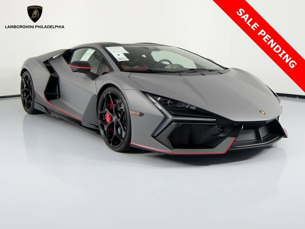 Used 2024 Lamborghini Revuelto image 3
