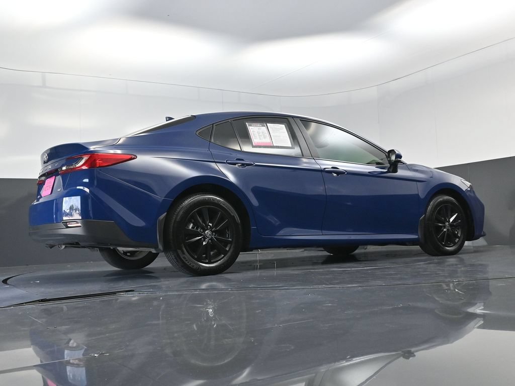 Used 2026 Toyota Camry LE FWD image 19