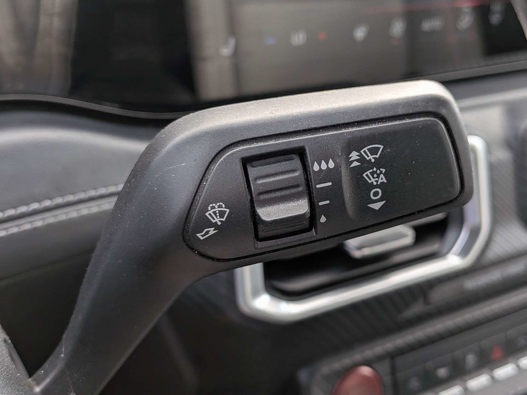 Used 2024 Ford Mustang Premium RWD image 25